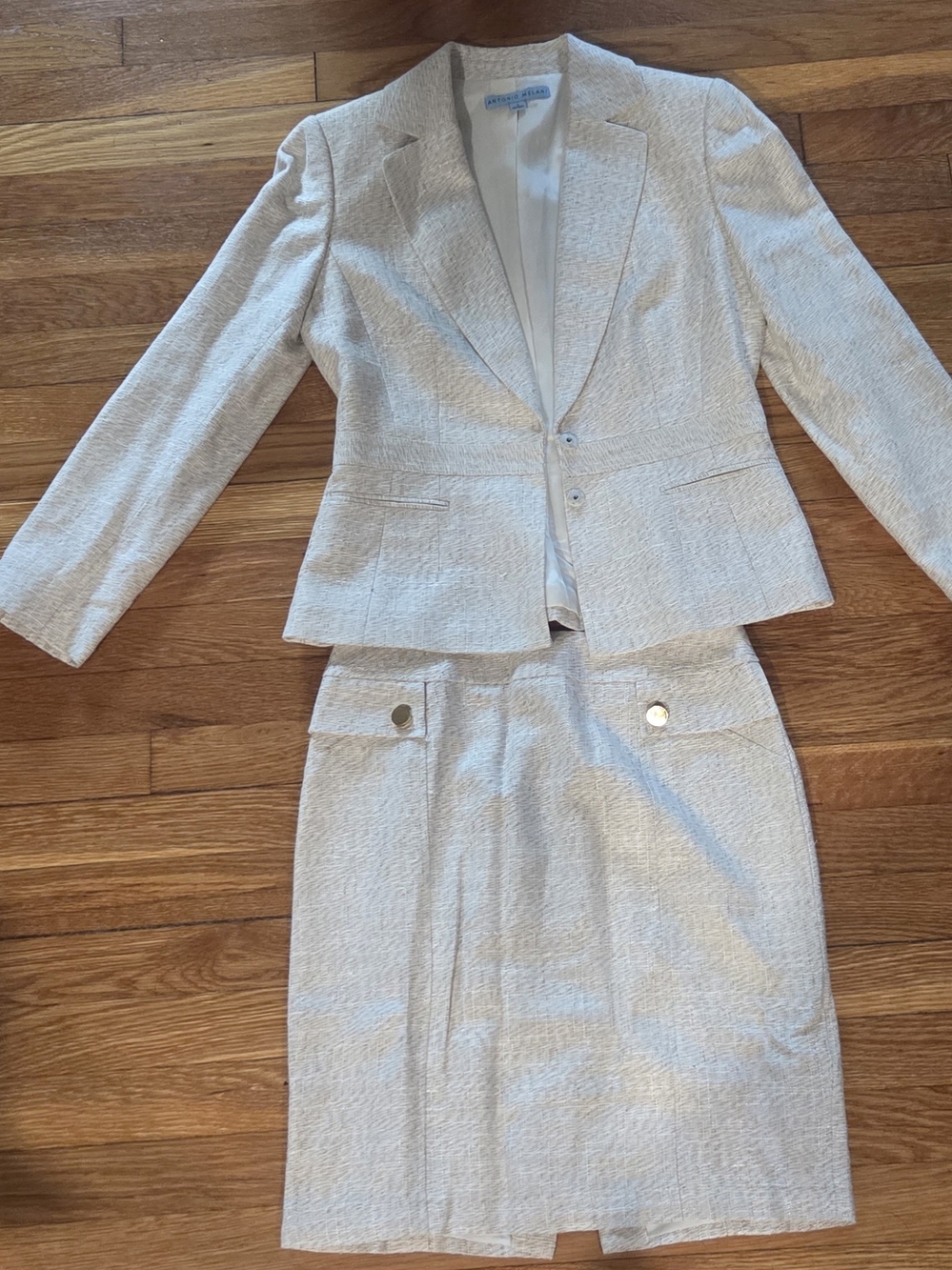 ANTONIO MELANI Cream Textured Two-Piece Skirt Suit